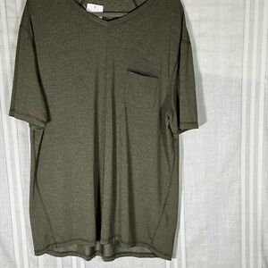 lululemon athletica Olive Green V-Neck Short Sleeve Tee